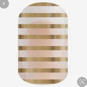 Gold stripe Jamberry nail wrap